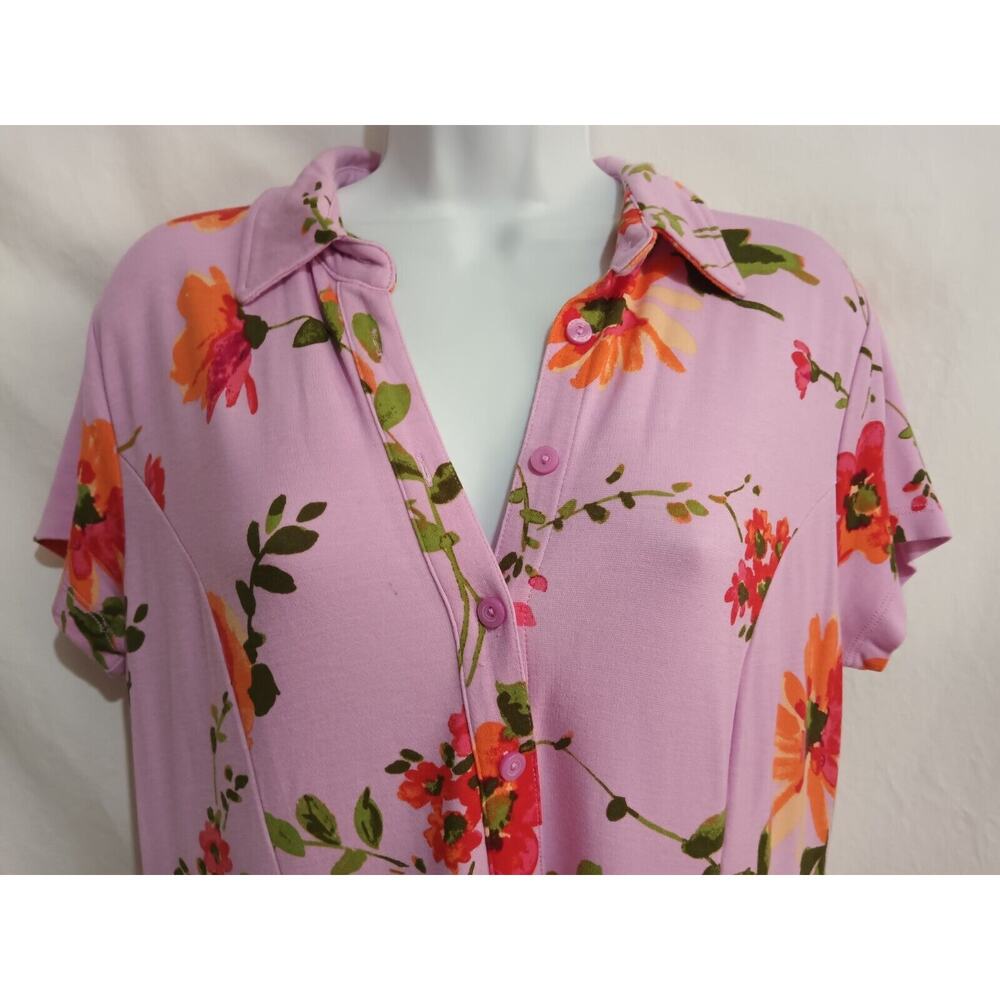 Isaac Mizrahi Live Size SP Short Sleeve Lilac Floral V-neck Button Down Dress